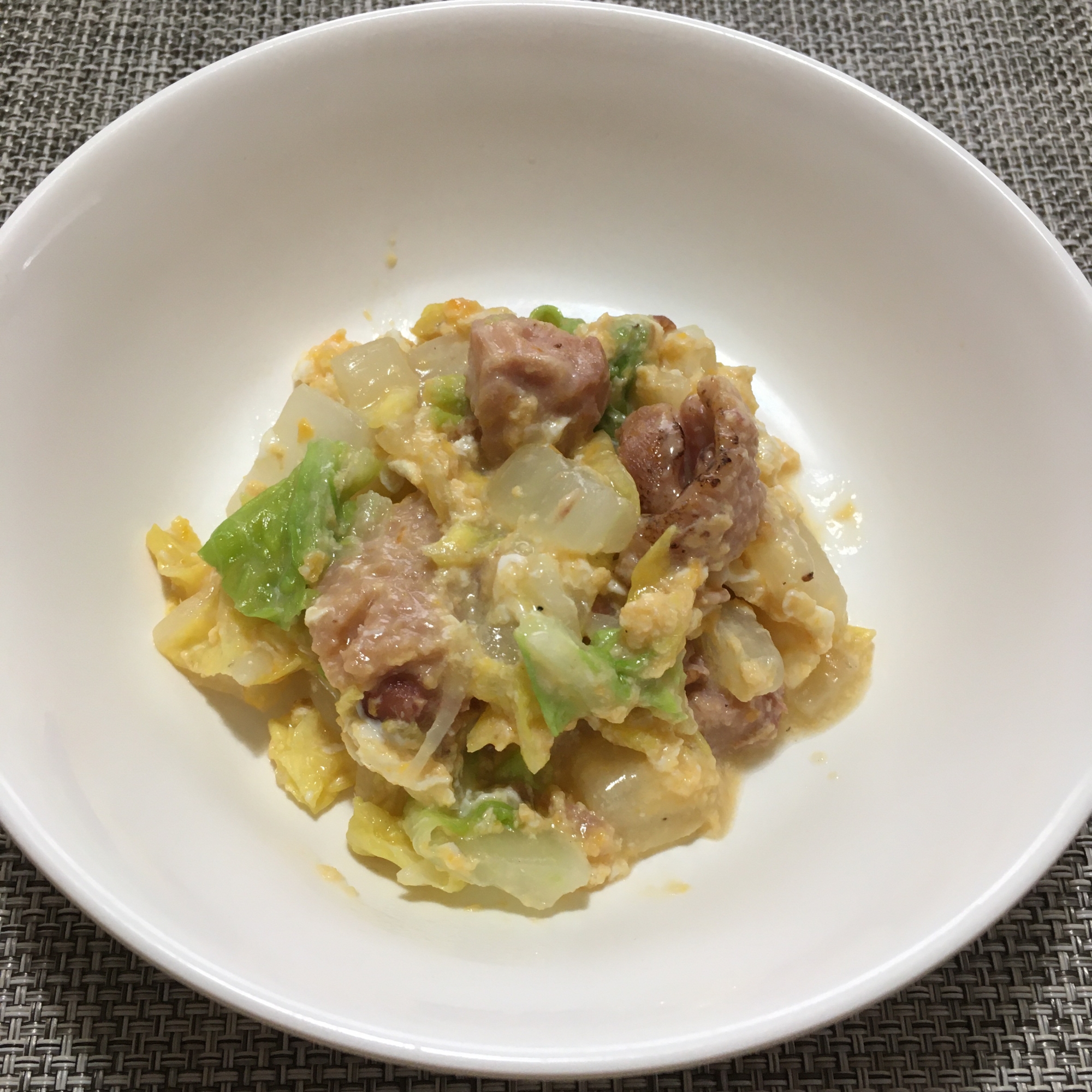 缶詰使用！白菜と焼き鳥の卵とじ風