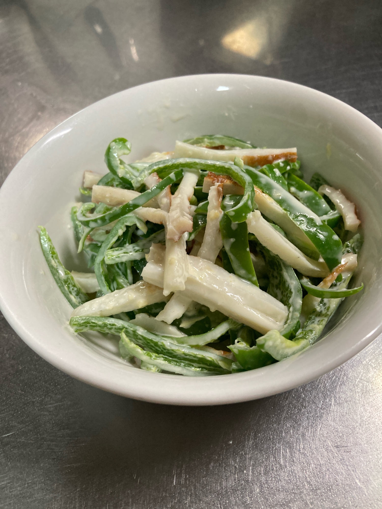 ピーマンとちくわの和え物