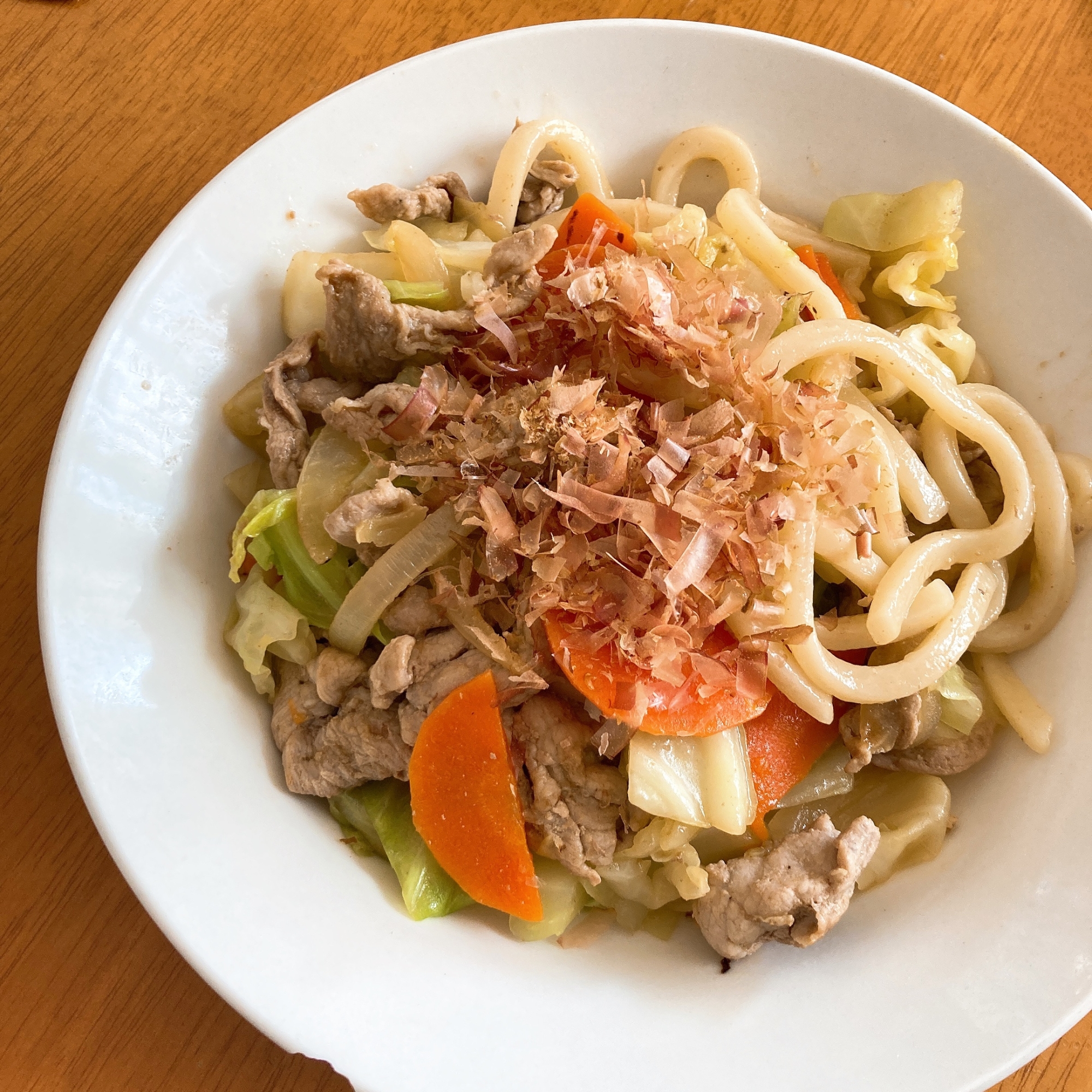 野菜たっぷり！焼きうどん