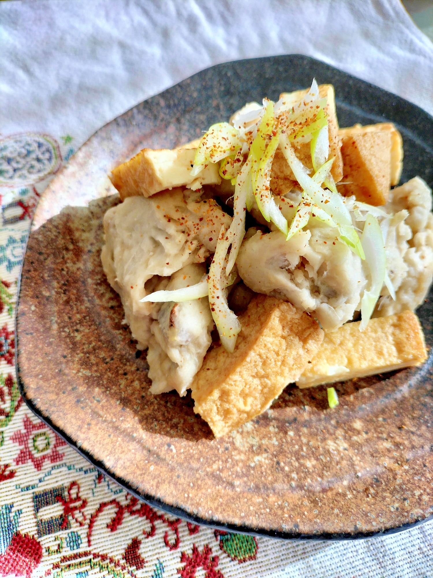 ねっとり絡むマッシュ里芋と厚揚げのねぎ和え♪