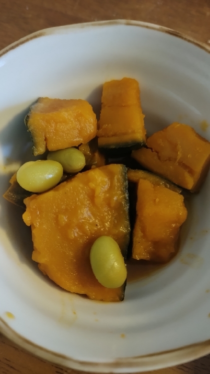 かぼちゃとむき豆の煮物