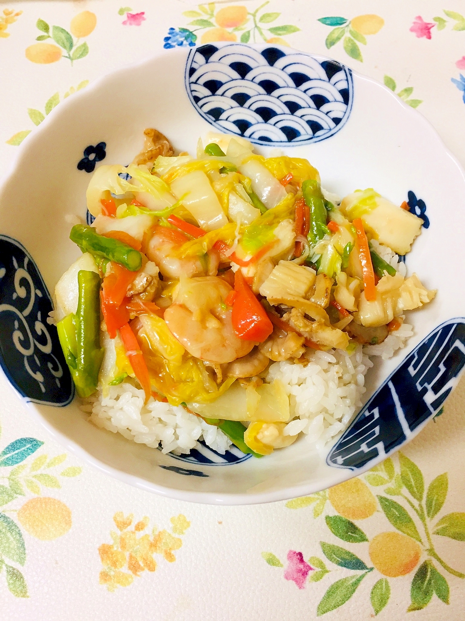 白菜とアスパラの海鮮中華丼