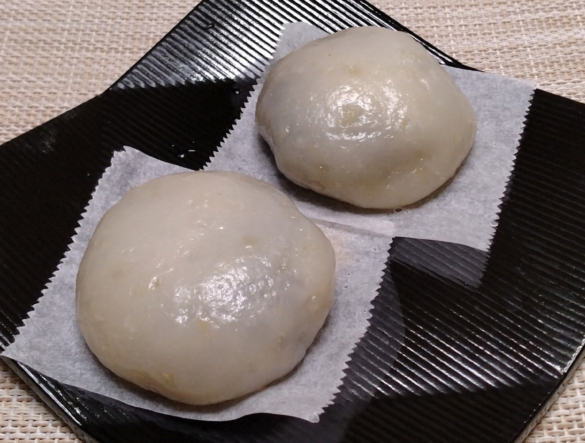 生姜の爽やかな味の、蒸しあん餅