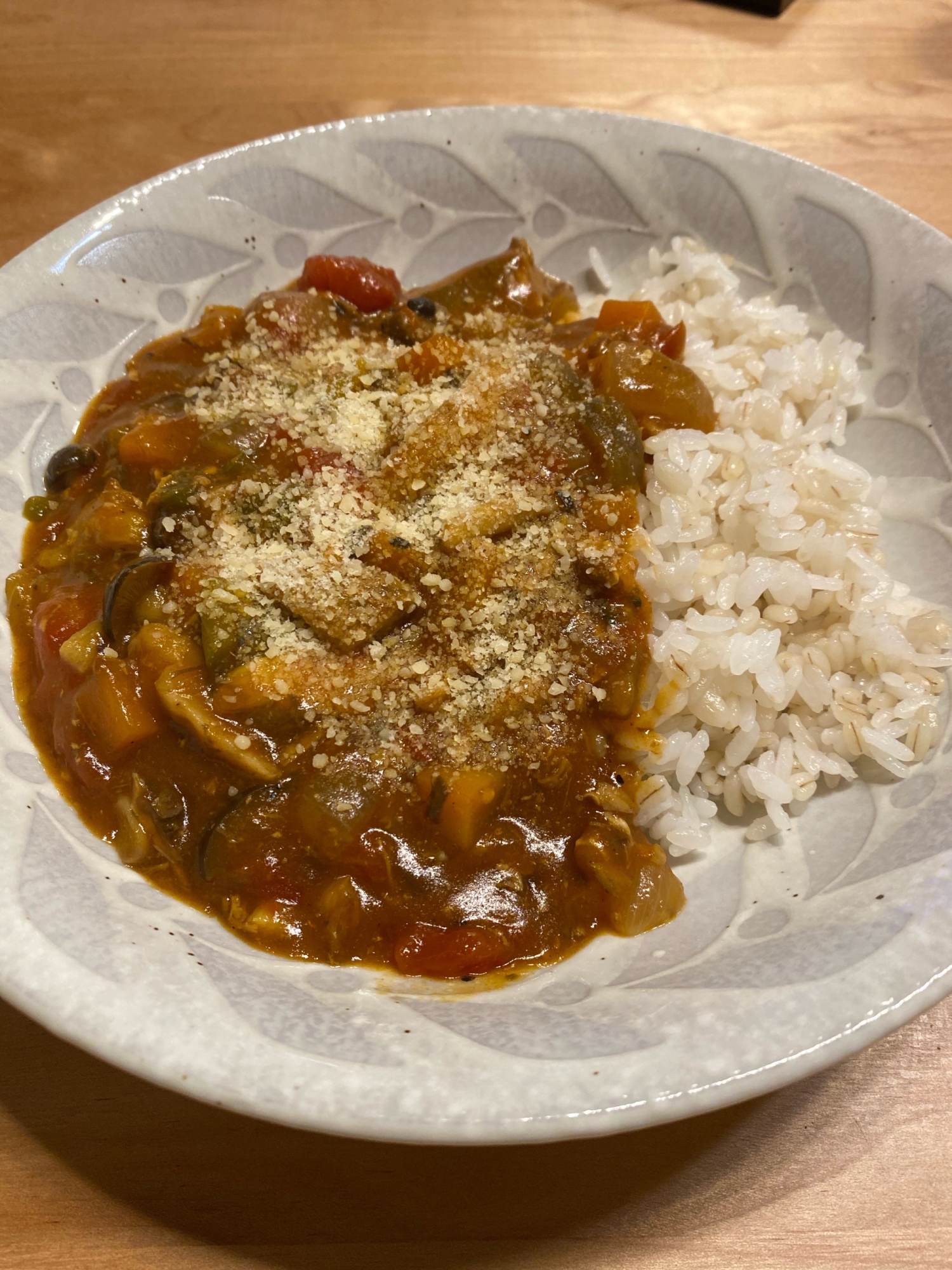 ストウブでサバ缶トマトカレー