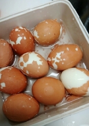 簡単 ゆで玉子の殻のむきかた V レシピ 作り方 By Moe 01 楽天レシピ 簡単 ゆで玉子の殻のむきかた V レシピ 作り方 By Moe 01 楽天レシピ