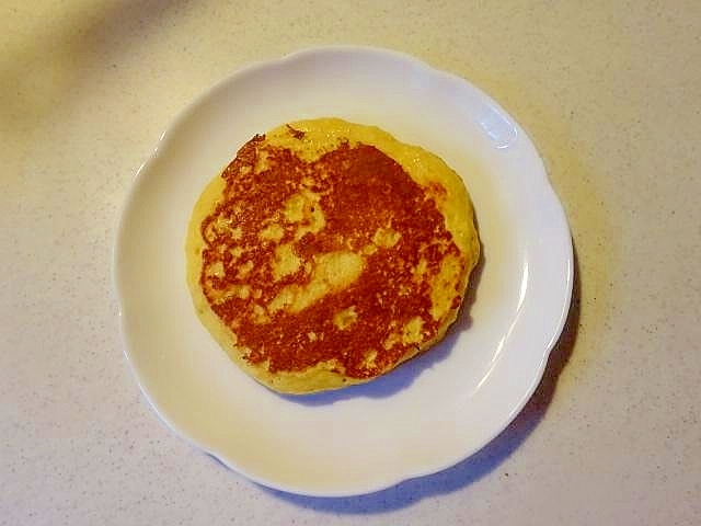 簡単小麦粉から♪生おからでホットケーキ