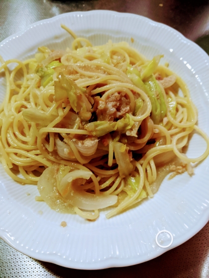 あっさり美味しい♪コンソメツナパスタ