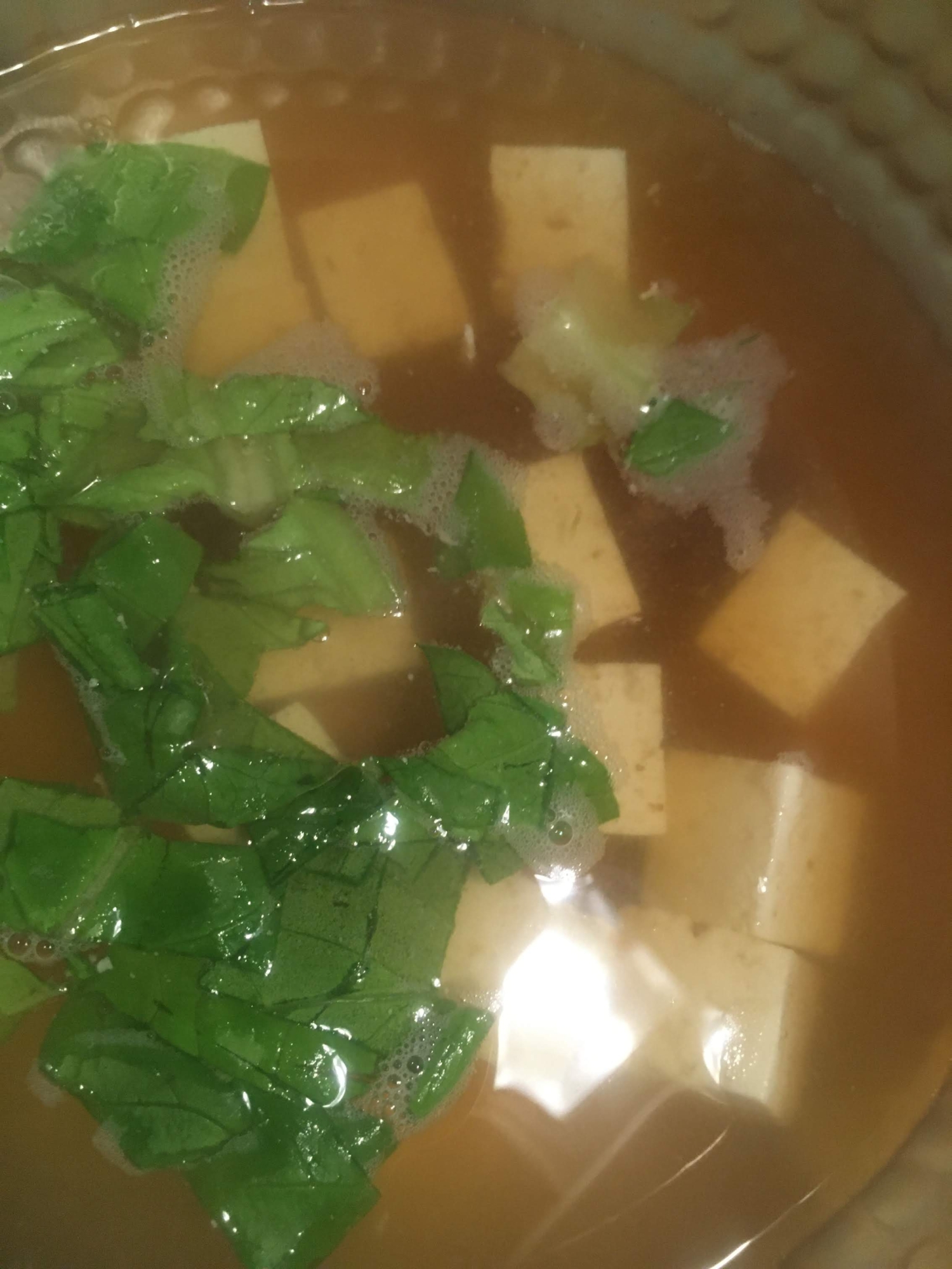 サラダ菜と豆腐の味噌汁
