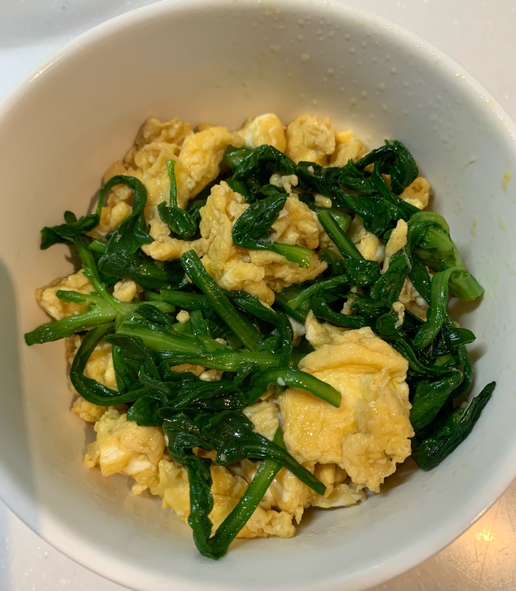 春菊と炒り卵の簡単おかず