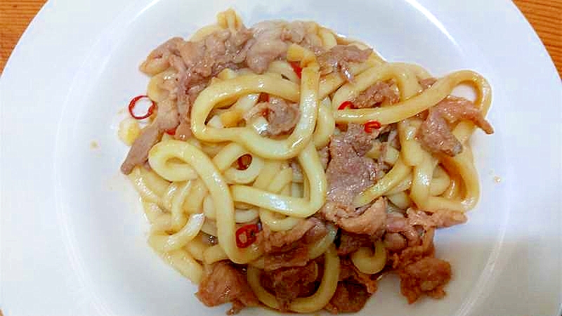 鍋焼きうどん/豚こま醤油漬け