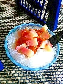 夏の大人の楽しみ、桃とアプリコットの日本酒かき氷