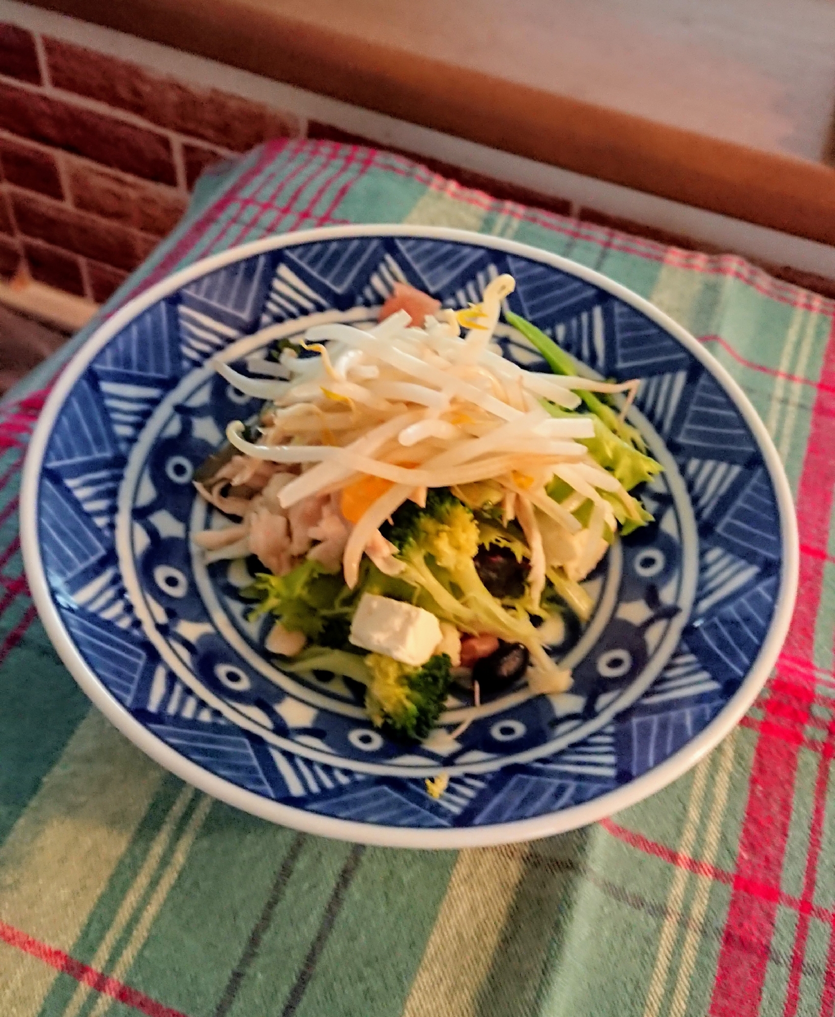 蒸し野菜とチーズと豆のサラダ♡