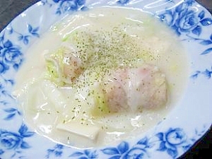 塩豆腐と白菜ベーコンロールのクリーム煮