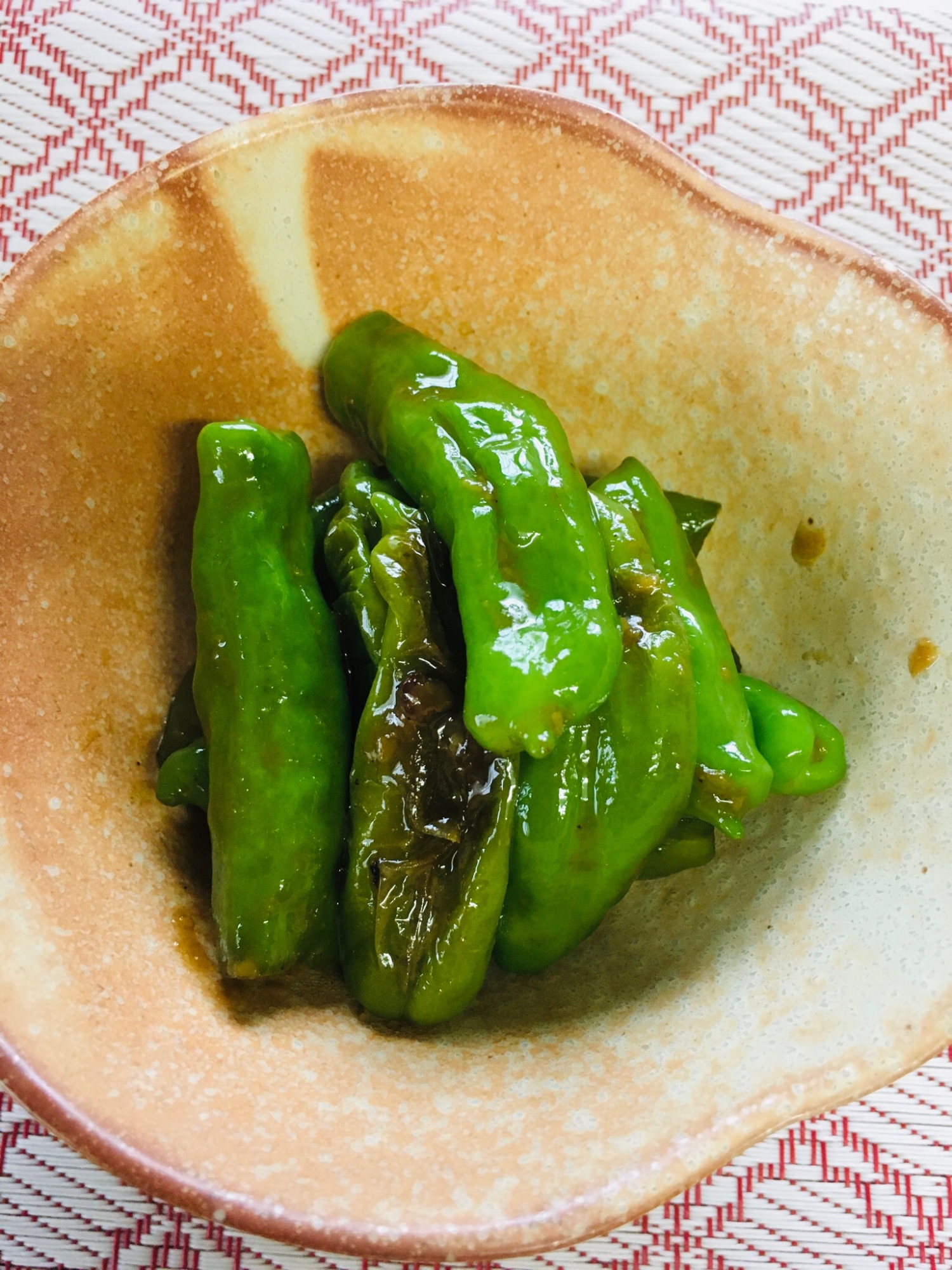 お味噌が絡んで絶品〜ししとうの味噌炒め〜