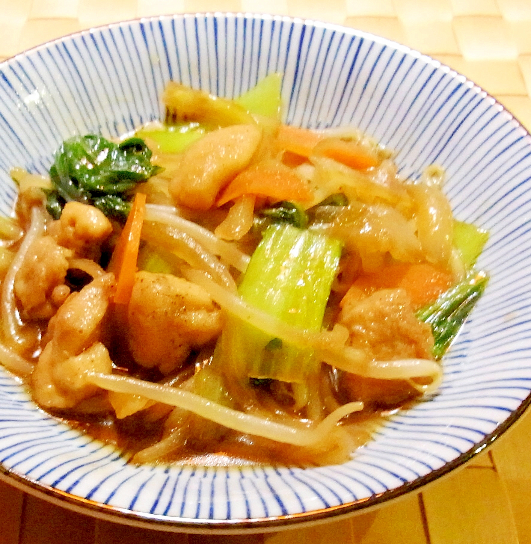 いろいろ野菜と鶏肉の焼肉のたれ炒め