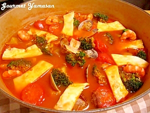 シーフードの旨みたっぷり トマト鍋 レシピ 作り方 By グルヤマ 楽天レシピ