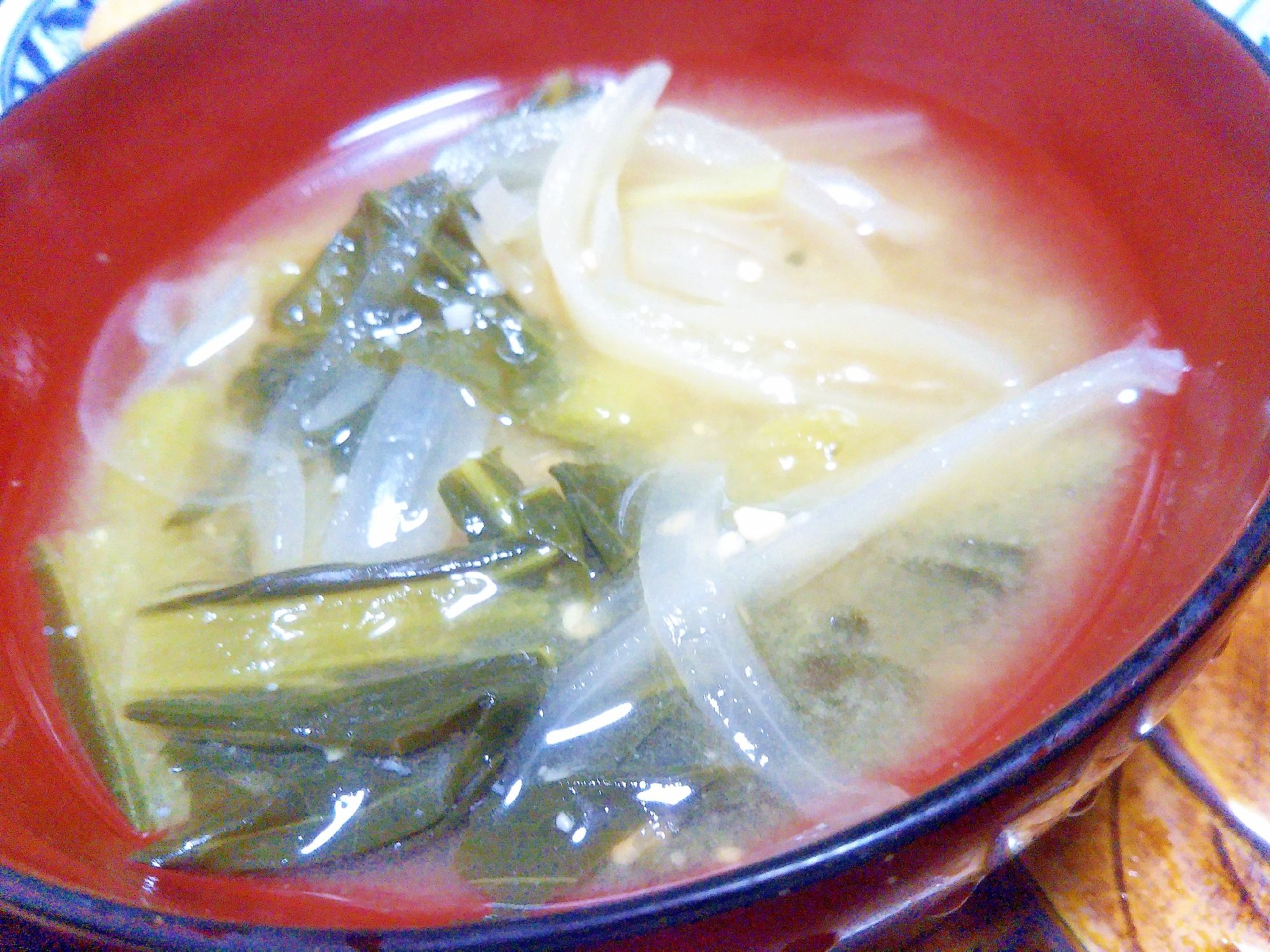 玉ねぎニラ味噌汁