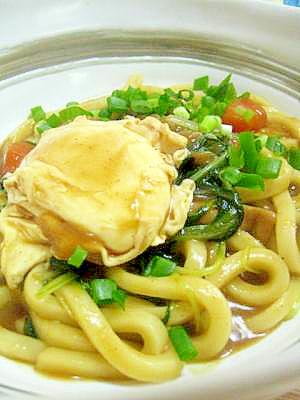 昨日のカレーで♪たまご入りのおいしいカレーうどん