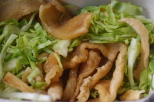 ベーコン風切干大根と白菜のサラダ