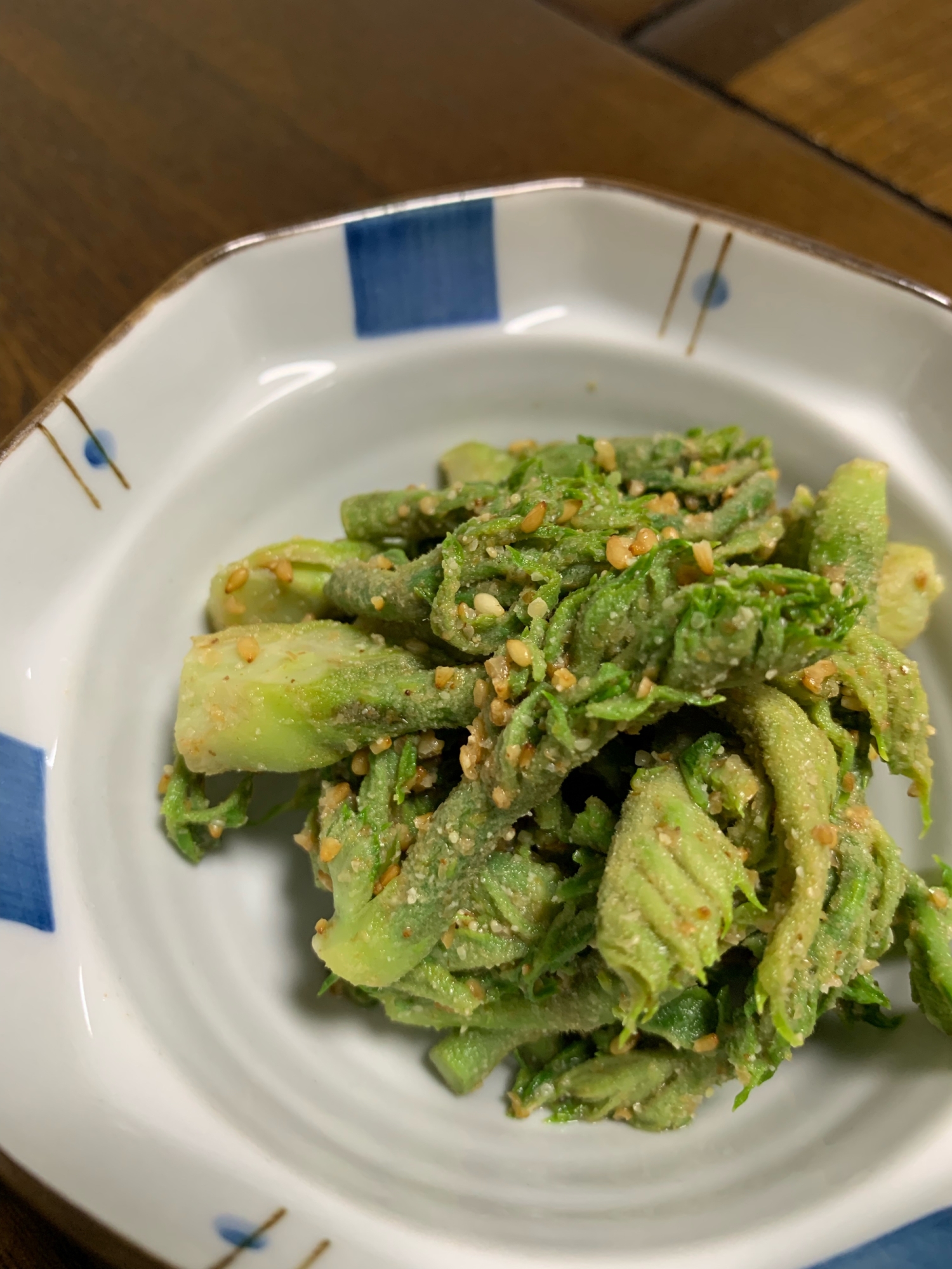 タラの芽の胡麻和え