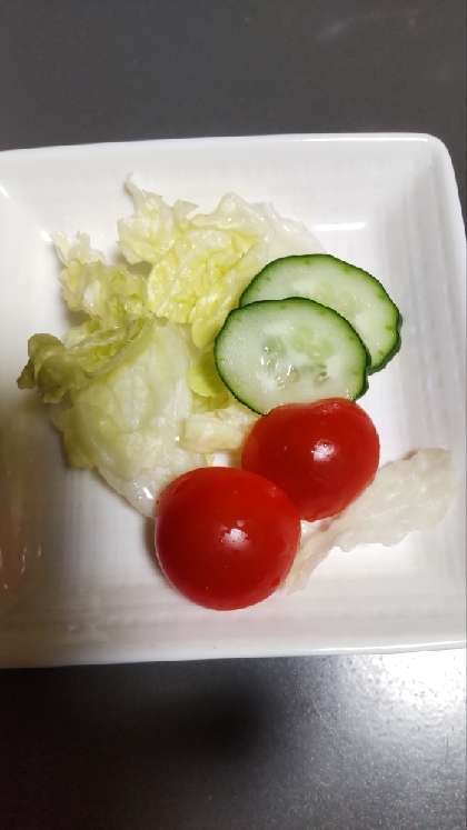 好きな野菜で♪本日のサラダ（ごまマヨ）✧˖°