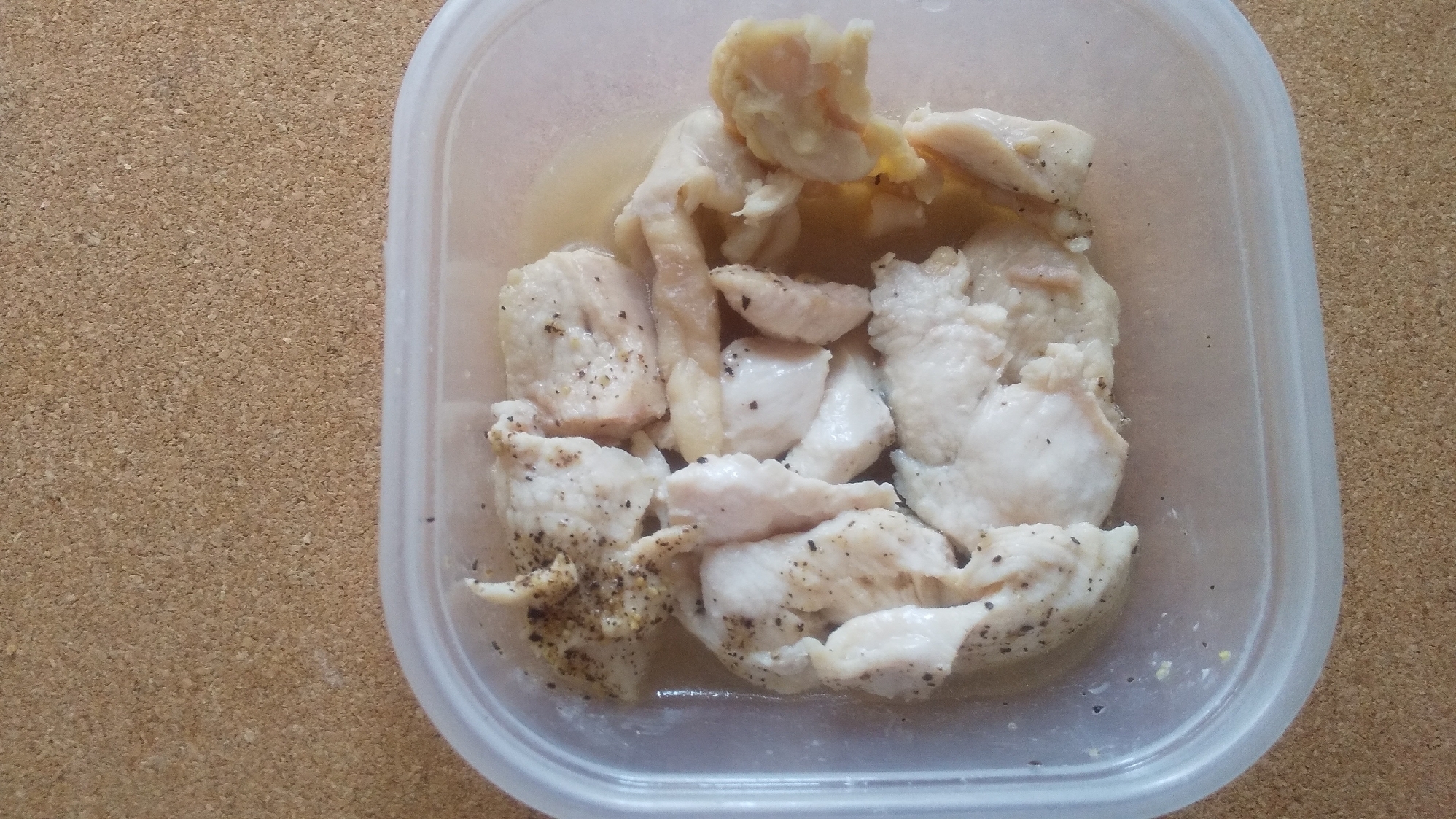 鶏肉の酒蒸し