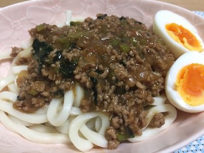 ジャージャー麺