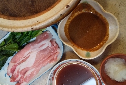あっさり味✨ほうれんそうと豚肉の鍋（常夜鍋）