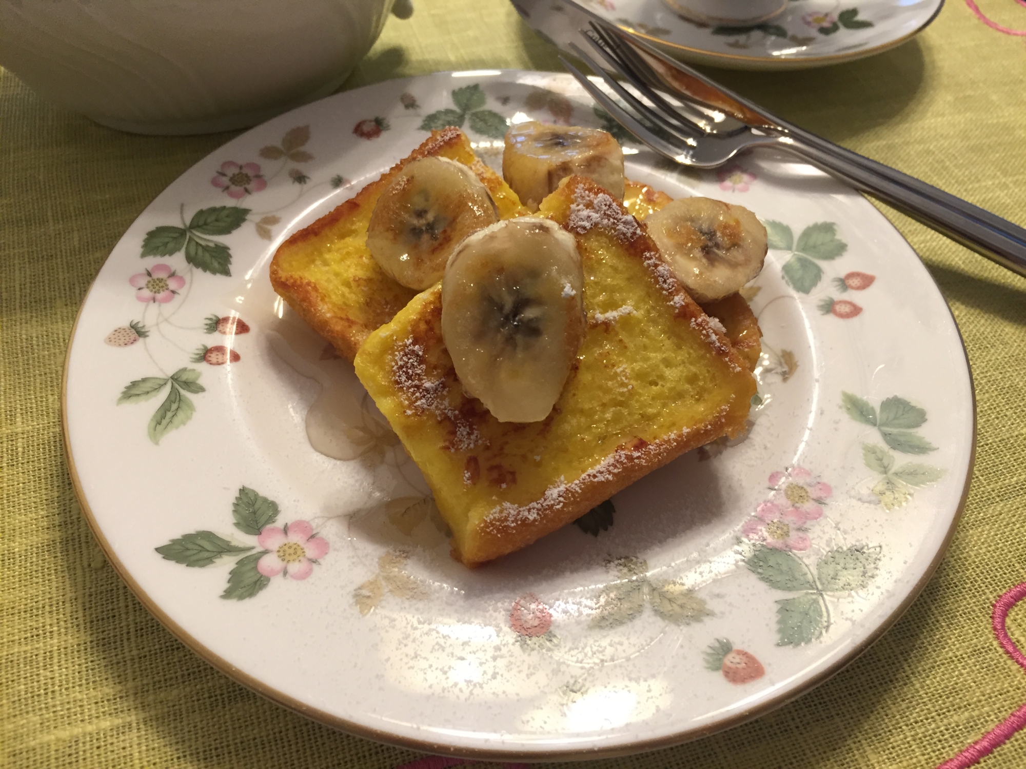 冷凍食パンでもフレンチトースト♪