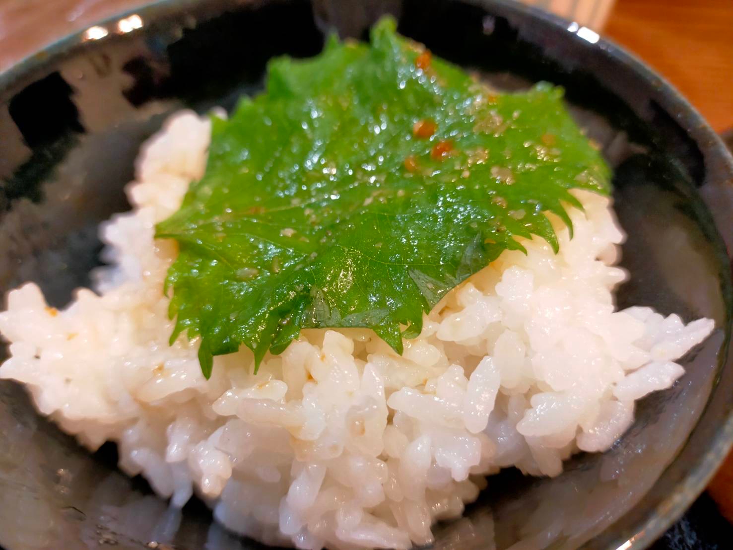 ご飯のお供にまさかの大葉!