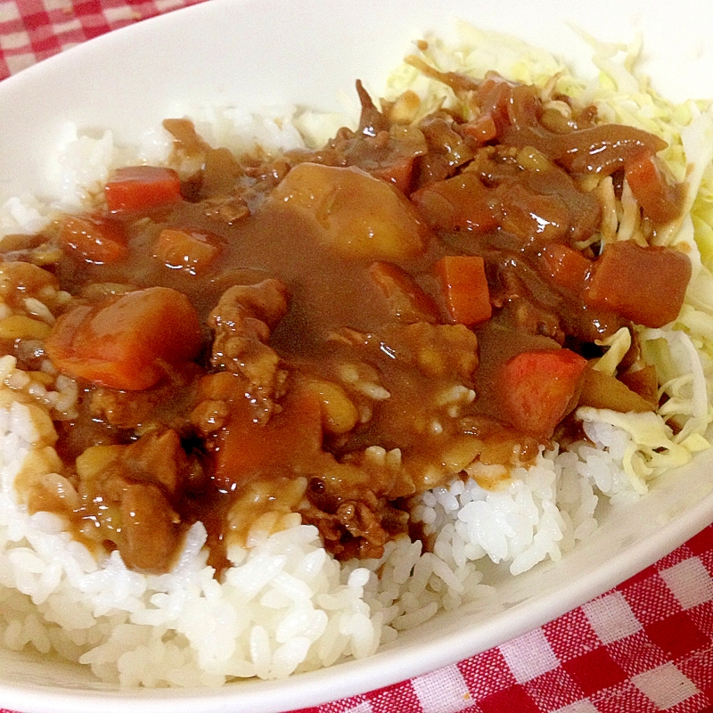 ライスとキャベツにカレー♡