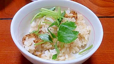 ホタテ炊き込みご飯