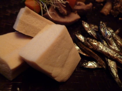 お正月用に作りました。私も今までお湯で戻していましたが、そのまま煮でも美味しくできるんですね♪
レシピありがとうございました～♥