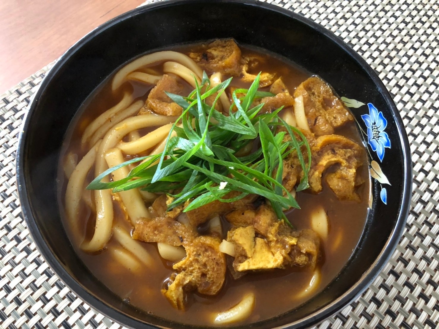 休日ランチでお気軽に　カレーうどん