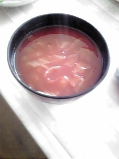冷蔵庫で余っていたトマトジュース、このスープでおいしくいただけました^^