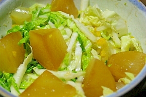 煮大根を使った白菜サラダ