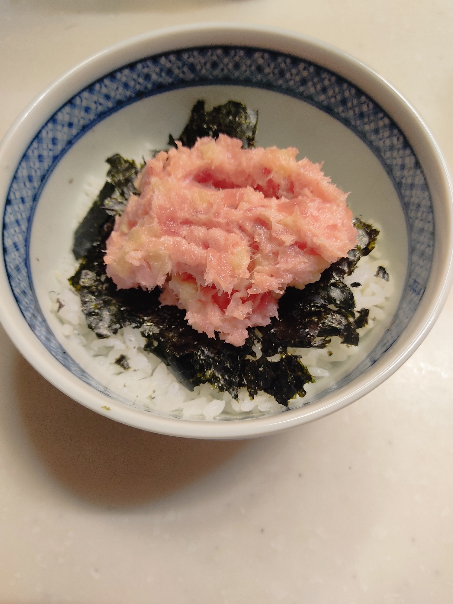 簡単で美味しい☆とろたく丼