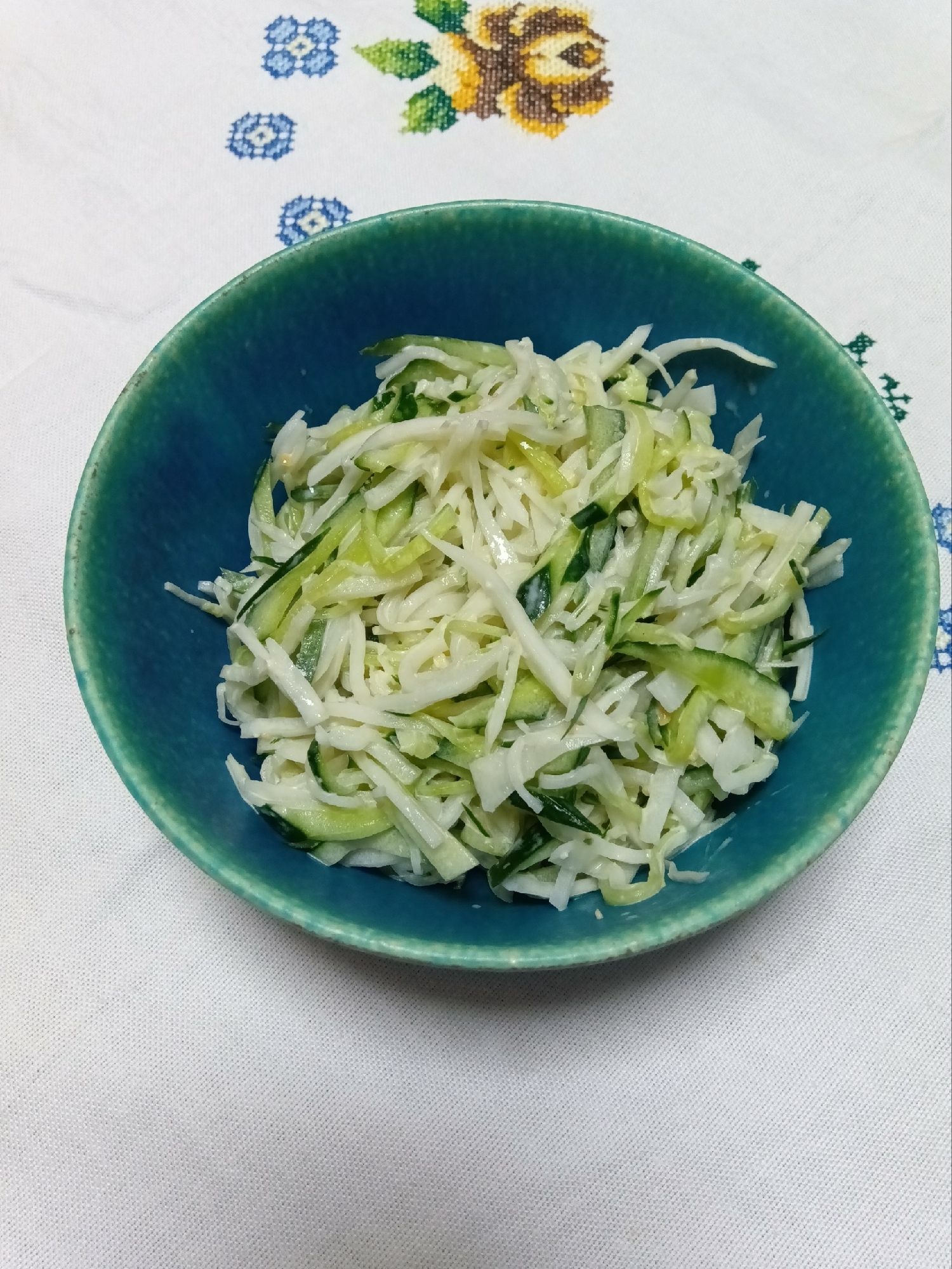 大根ときゅうりのマヨ味噌サラダ