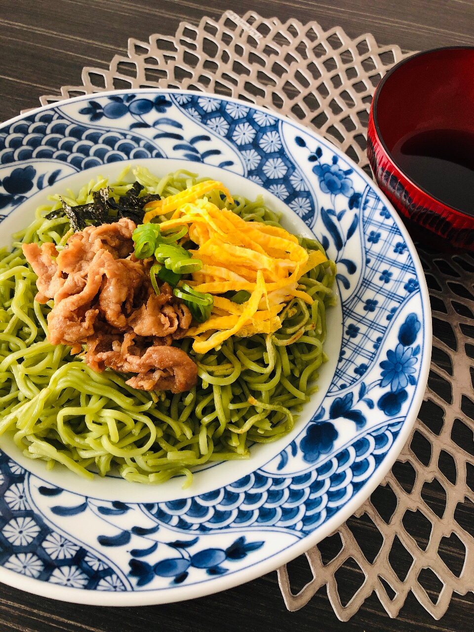 お手軽に☆おウチで甘辛豚肉の瓦そば