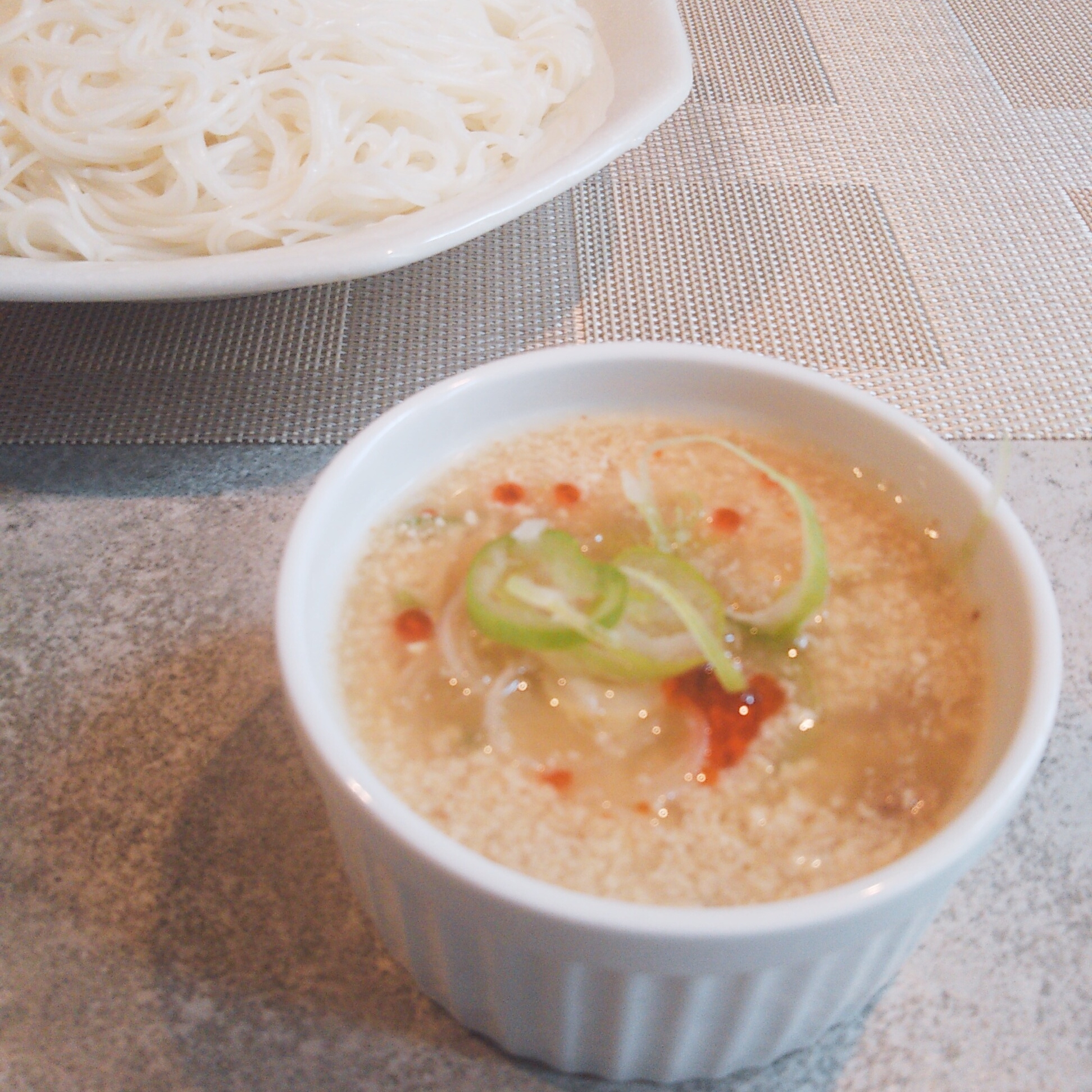 担々麺風つけダレ　そうめん