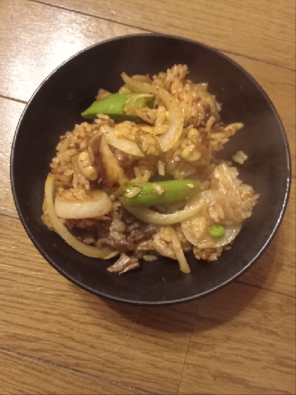 冷やご飯OKで５分！？肉なしでも美味❤キムチ炒飯♪