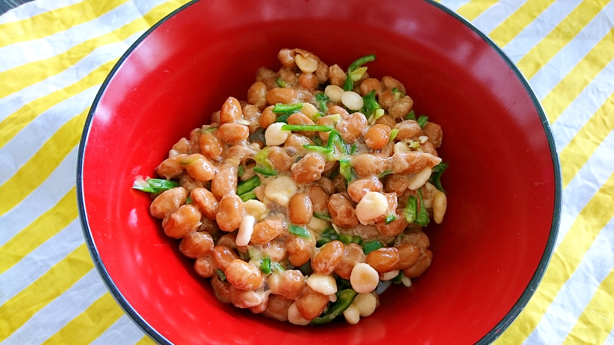 韓国青唐辛子とあげ玉のカリカリ納豆ご飯