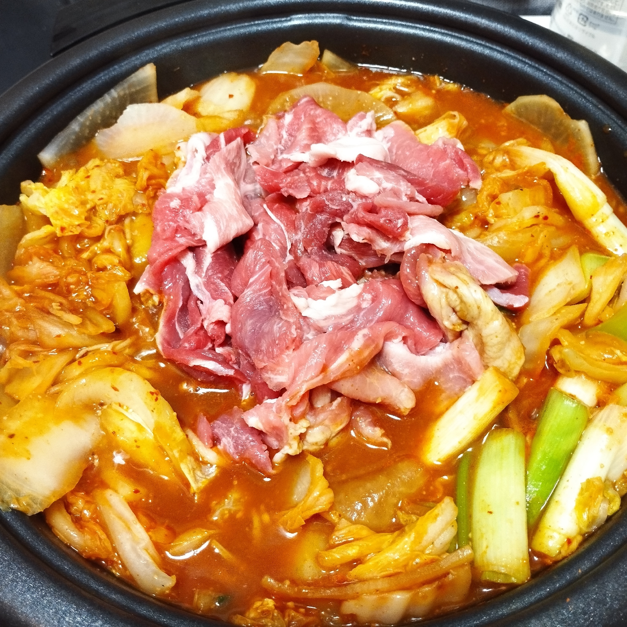 韓国人に教わった!本格キムチチゲ鍋