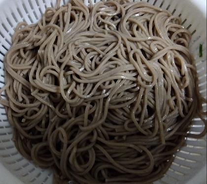 あけぼのマジックさん
こんにちは
暑いのでお蕎麦良いですね～
朝から出かけたら
かなり暑かったです
帰宅したら水シャワーでさっぱり