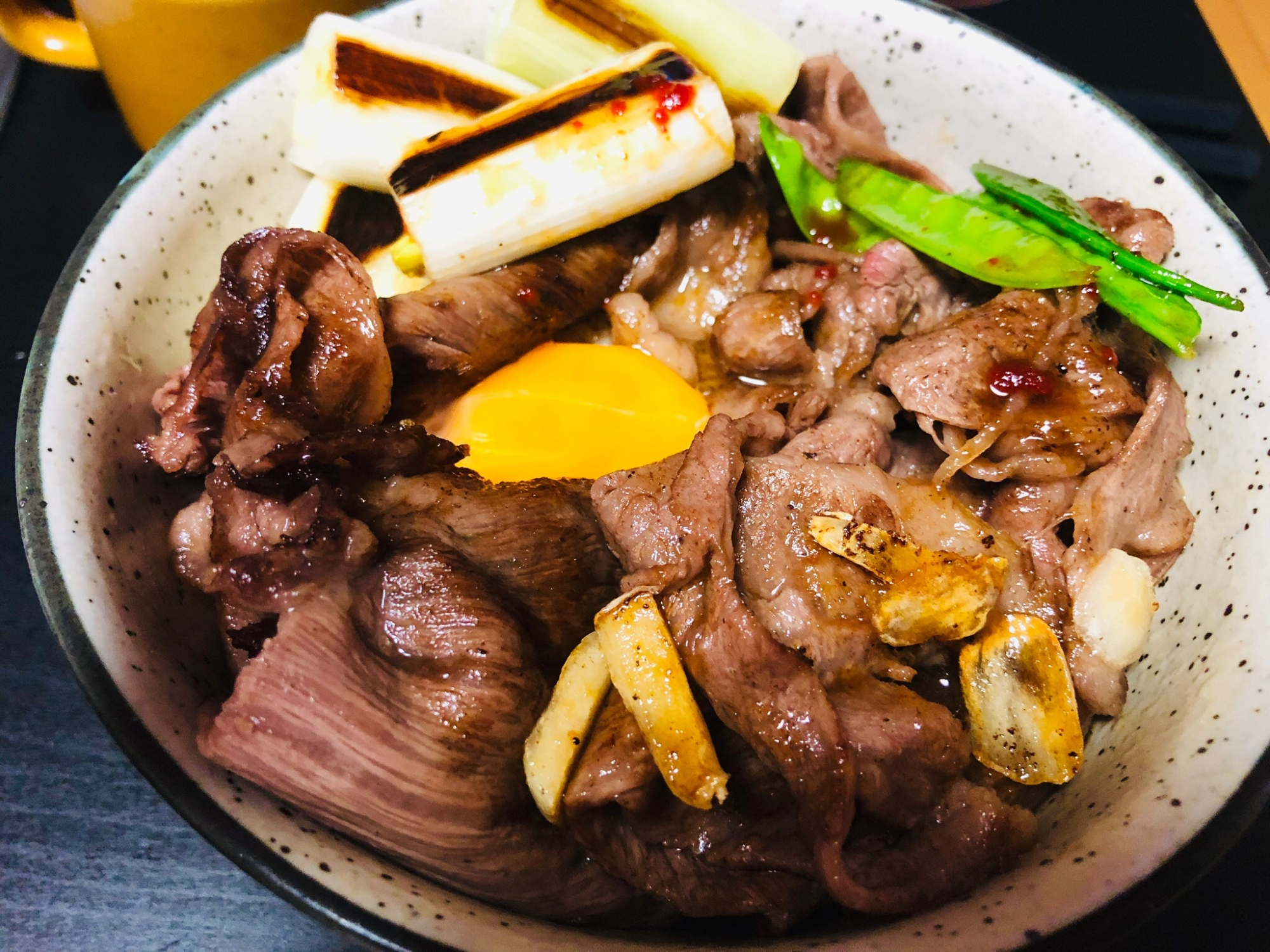 スタミナすき焼き丼