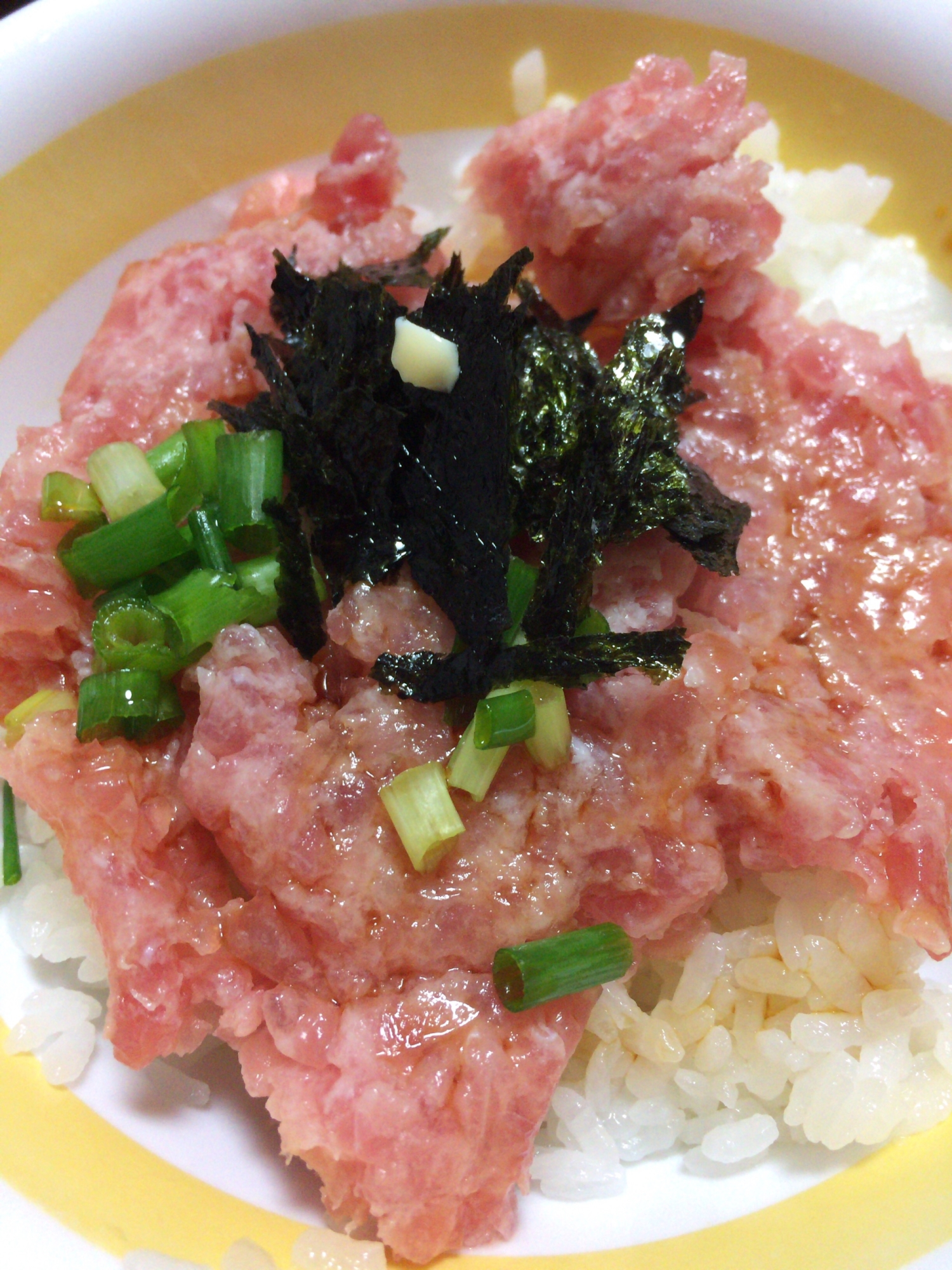 だし醤油でネギトロ丼