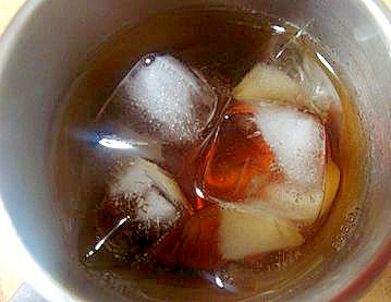 ラム酒＆ブランディーの紅茶カクテル