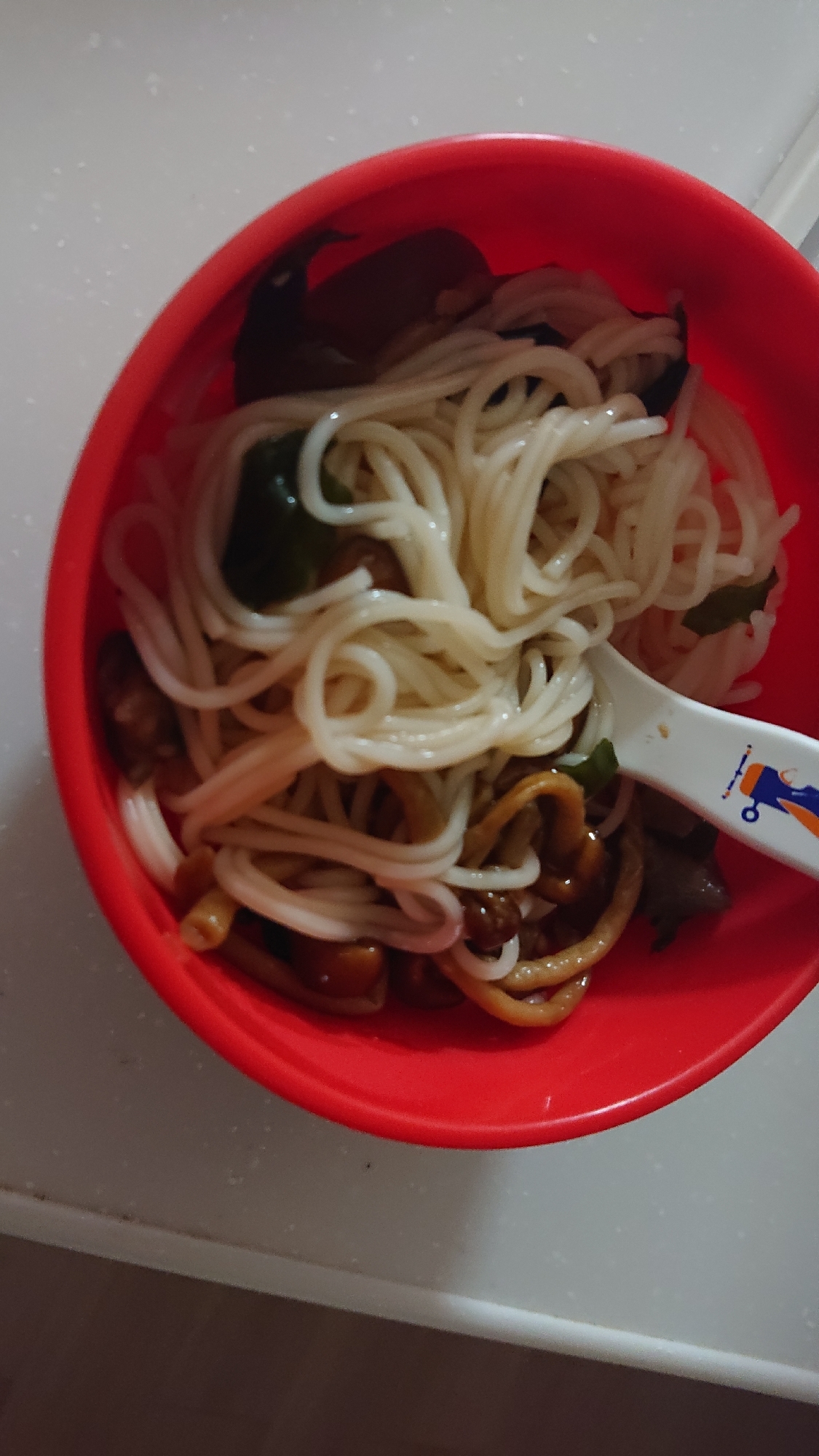 なめこワカメのにゅうめん