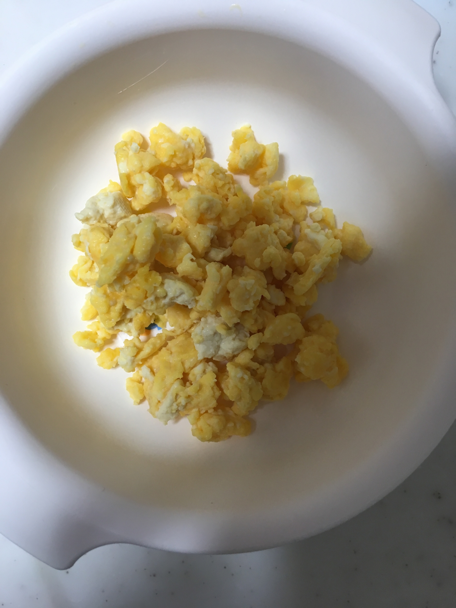 離乳食完了期☆卵と木綿豆腐と1歳用チーズ炒め