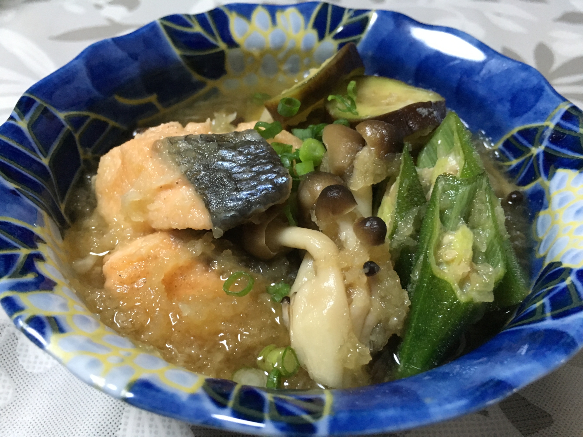 料亭の味みたい！秋鮭と野菜のみぞれ煮